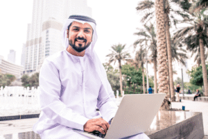 ChatGPT Plus para TODOS Uma Iniciativa Universal de IA dos Emirados Árabes Unidos by felipecferreira